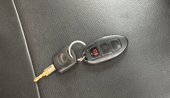 2017 Datsun Redi Go T (O), CNG, Manual, 72,356 km, Lock system - Battery weak