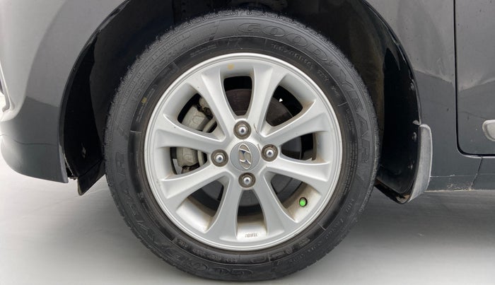 2014 Hyundai Grand i10 ASTA 1.2 AT VTVT, Petrol, Automatic, 24,104 km, Left Front Wheel