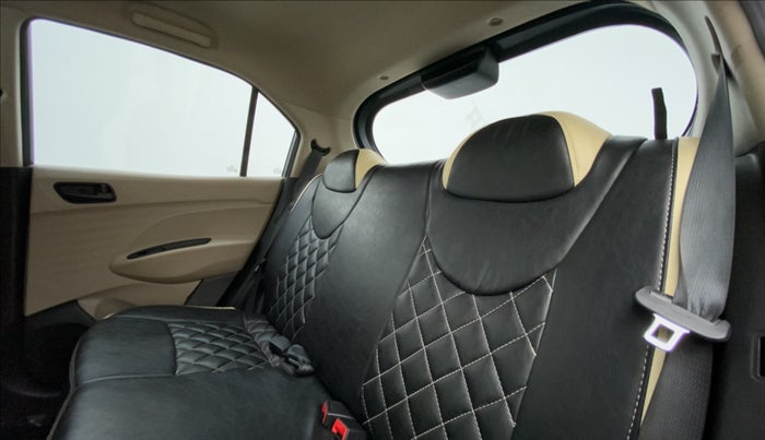 2020 Hyundai NEW SANTRO SPORTZ 1.1, Petrol, Manual, 16,991 km, Right Side Rear Door Cabin