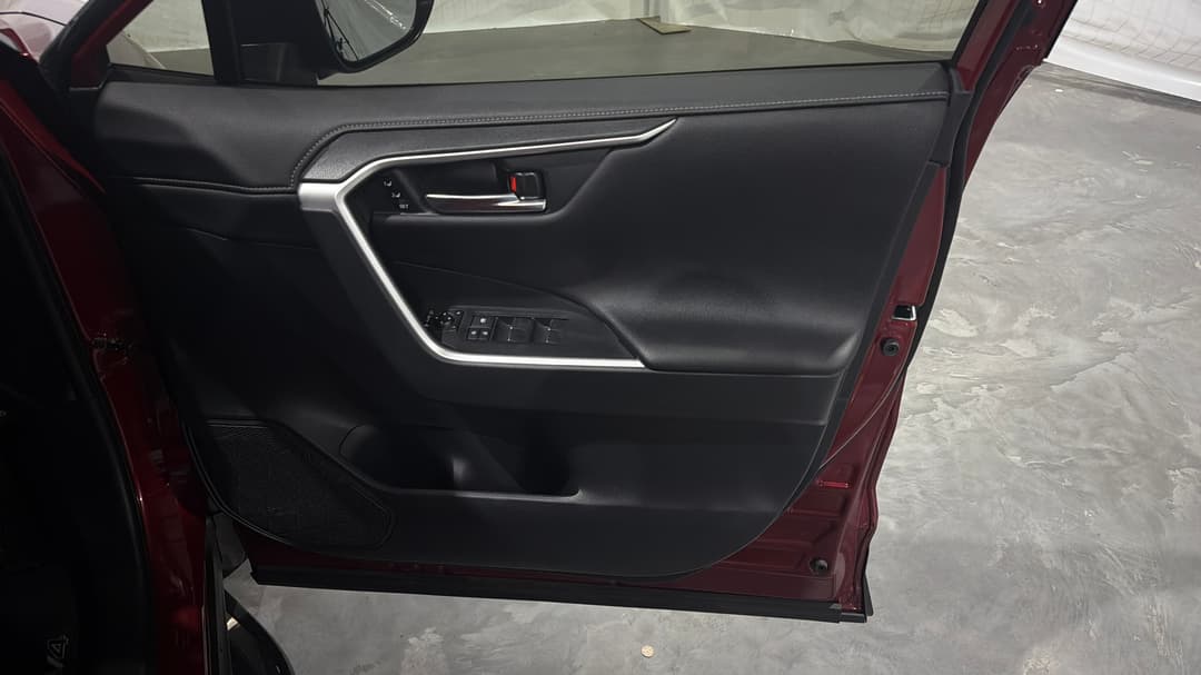 2021 Toyota RAV4 Cruiser (AWD) Hybrid, Automatic, 29675 km, Speaker View