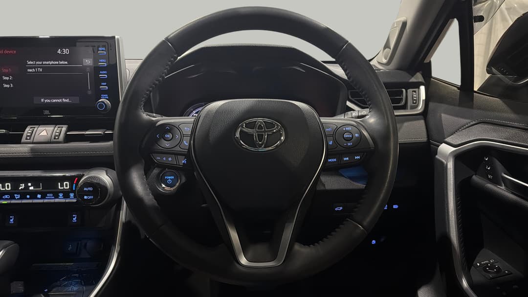 2021 Toyota RAV4 Cruiser (AWD) Hybrid, Automatic, 29675 km, Steering Wheel Close-up