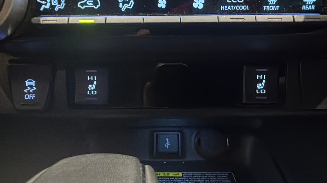 2021 Toyota RAV4 Cruiser (AWD) Hybrid, Automatic, 29675 km, Ventilated Seats