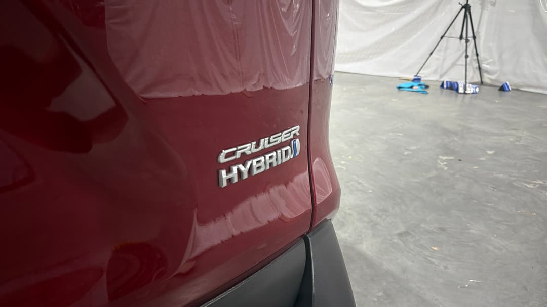 2021 Toyota RAV4 Cruiser (AWD) Hybrid, Automatic, 29675 km, Badge (Boot Right Side)