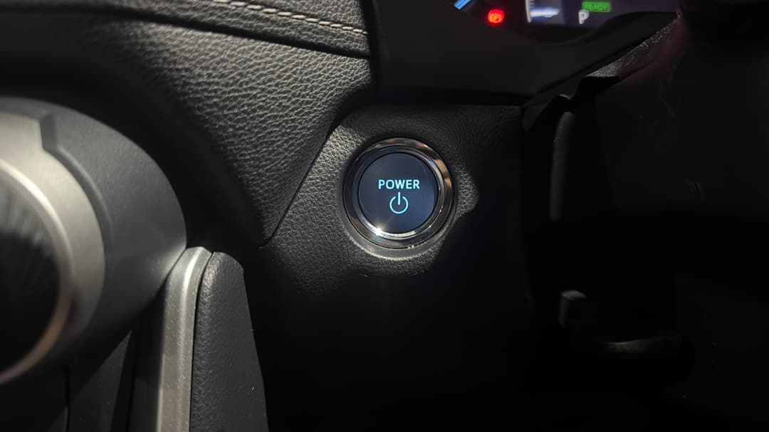 2021 Toyota RAV4 Cruiser (AWD) Hybrid, Automatic, 29675 km, Keyless / Button Start