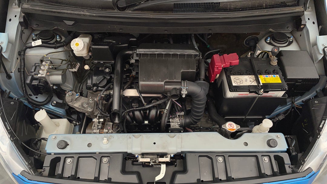 Open Bonnet (Engine)