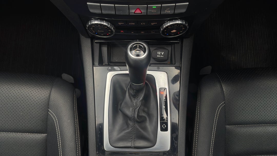 2015 Mercedes-benz C180 Avantgarde, Automatic, 77916 km, Gear Lever 