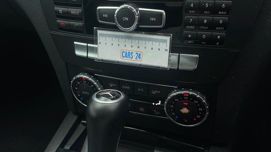 2015 Mercedes-benz C180 Avantgarde, Automatic, 77916 km, Climate Control Wear