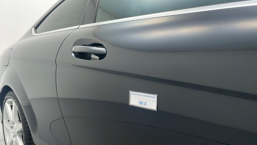 2015 Mercedes-benz C180 Avantgarde, Automatic, 77916 km, Doors Front RHS Scratch