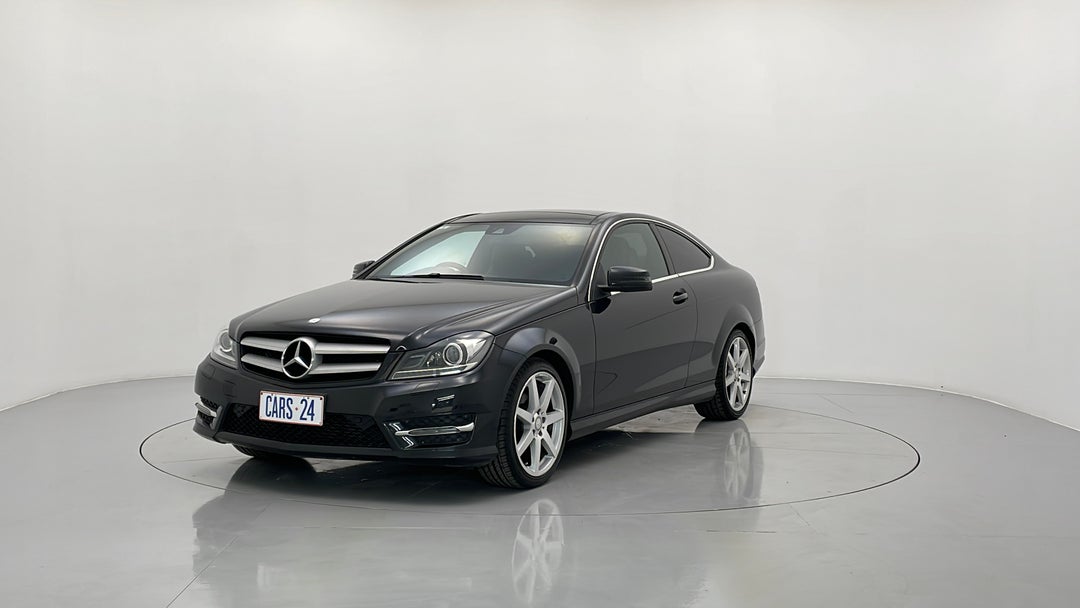 2015 Mercedes-benz C180 Avantgarde, Automatic, 77916 km, Left Front Diagonal (45- Degree) View