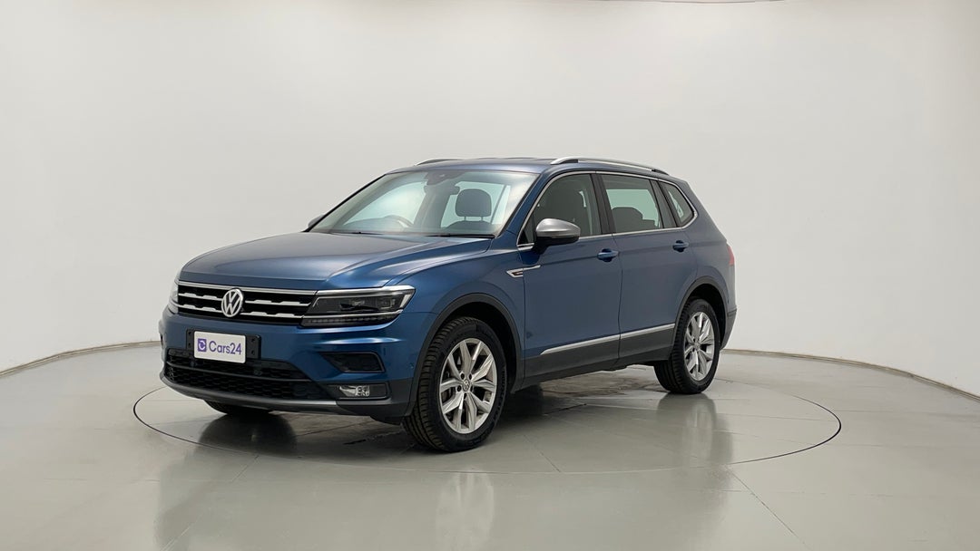 Left Front Diagonal (45- Degree) View