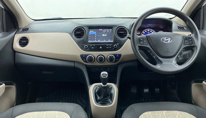 2017 Hyundai Grand i10 Sportz(O) 1.2 MT, Petrol, Manual, 30,600 km, Dashboard