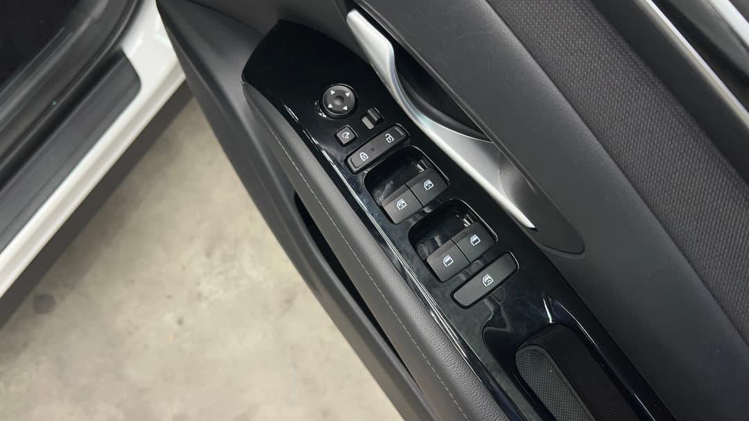 2023 Hyundai Tucson (FWD), Automatic, 47420 km, Drivers Side Door Panel Controls