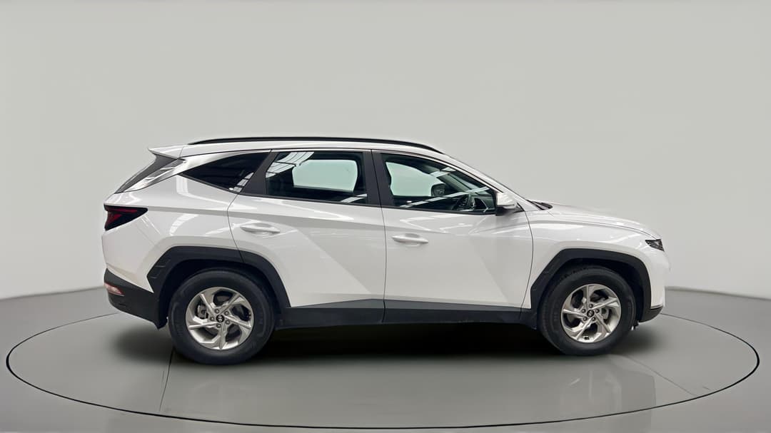 2023 Hyundai Tucson (FWD), Automatic, 47420 km, Right Side View