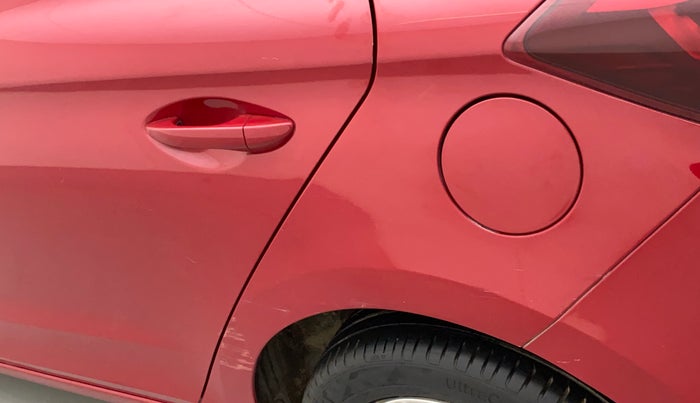 2017 Hyundai Elite i20 ASTA 1.2, Petrol, Manual, 37,313 km, Left quarter panel - Minor scratches
