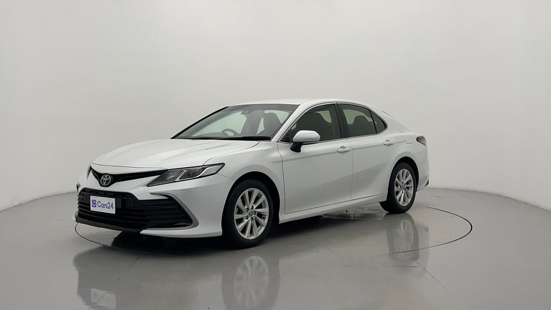 Left Front Diagonal (45- Degree) View