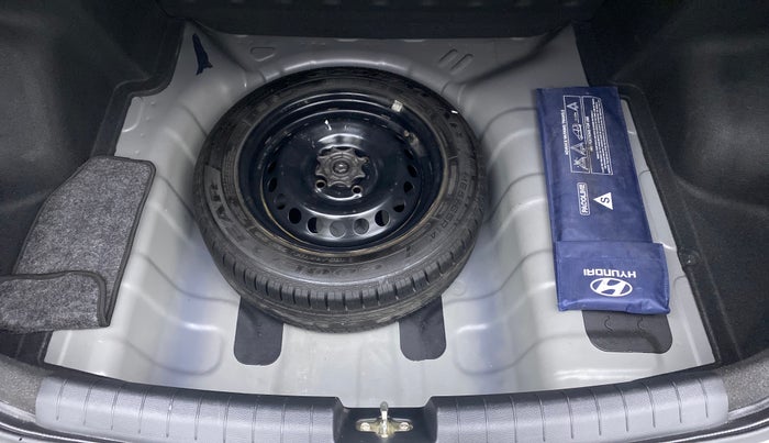 2017 Hyundai Xcent E PLUS, Petrol, Manual, 25,559 km, Spare Tyre