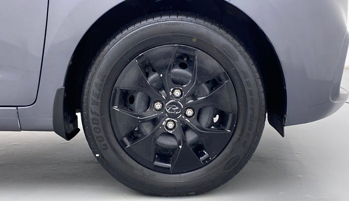 2017 Hyundai Xcent E PLUS, Petrol, Manual, 25,559 km, Right Front Wheel