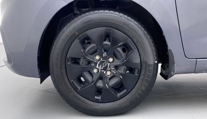 2017 Hyundai Xcent E PLUS, Petrol, Manual, 25,559 km, Left Front Wheel