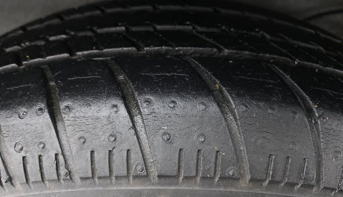 2019 Hyundai NEW SANTRO 1.1 SPORTZ MT CNG, CNG, Manual, 51,050 km, Right Rear Tyre Tread