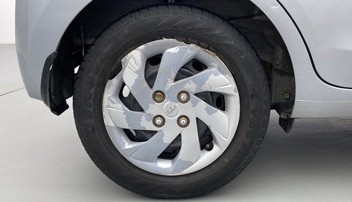 2019 Hyundai NEW SANTRO 1.1 SPORTZ MT CNG, CNG, Manual, 51,050 km, Right Rear Wheel