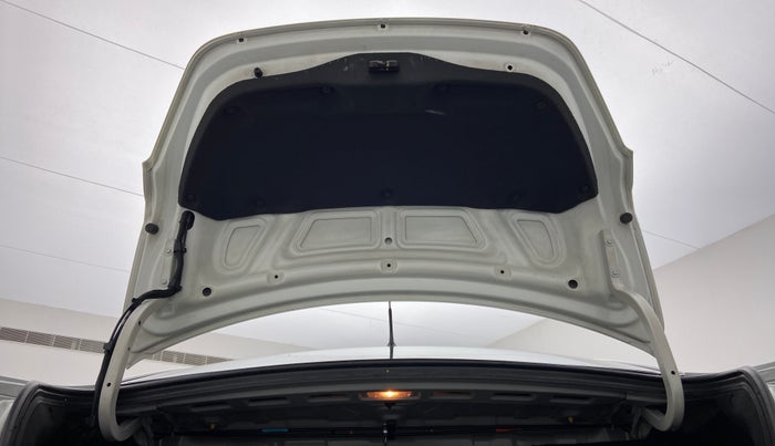 2013 Hyundai Verna FLUIDIC 1.6 SX VTVT OPT, Petrol, Manual, 81,579 km, Boot Door Open