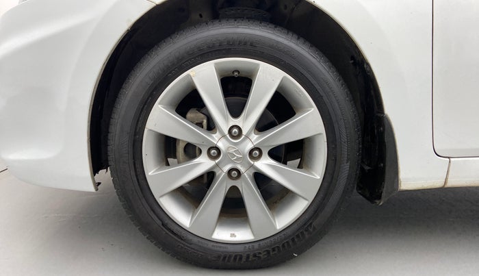 2013 Hyundai Verna FLUIDIC 1.6 SX VTVT OPT, Petrol, Manual, 81,579 km, Left Front Wheel
