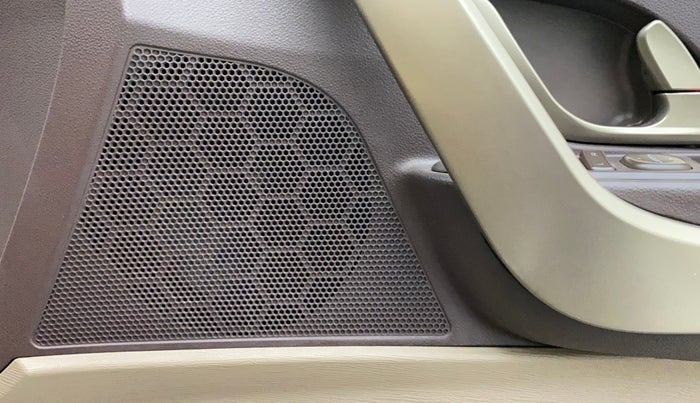 2015 Mahindra XUV500 W6, Diesel, Manual, 56,328 km, Speaker