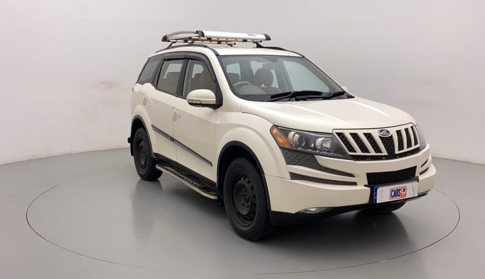 2015 Mahindra XUV500 W6, Diesel, Manual, 56,328 km, Right Front Diagonal