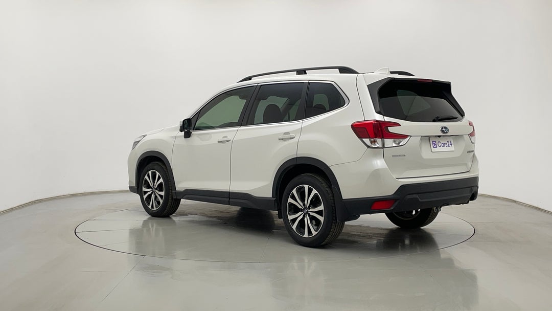 Left Back Diagonal (45- Degree) View