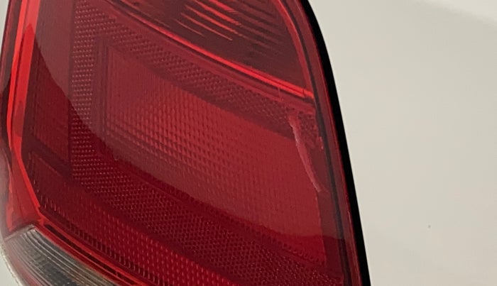 2019 Volkswagen Polo HIGHLINE PLUS 1.0, Petrol, Manual, 33,721 km, Left tail light - Minor damage