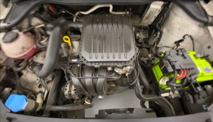 2019 Volkswagen Polo HIGHLINE PLUS 1.0, Petrol, Manual, 33,721 km, Open Bonet