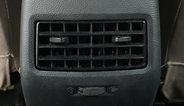2017 Hyundai Elite i20 SPORTZ 1.2, Petrol, Manual, 43,404 km, Rear AC Vents