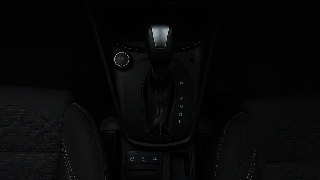 2021 Ford Puma Puma, Automatic, 38239 km, Gear Lever 