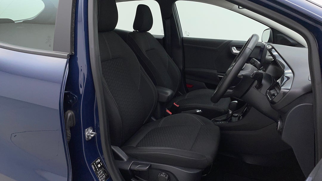 2021 Ford Puma Puma, Automatic, 38239 km, Right Side Front Door Cabin View