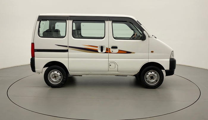 2019 Maruti Eeco 7 STR, CNG, Manual, 70,405 km, Right Side View