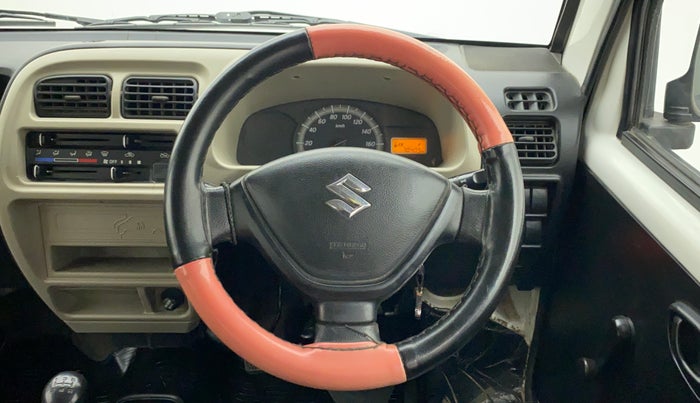 2019 Maruti Eeco 7 STR, CNG, Manual, 70,405 km, Steering Wheel Close Up