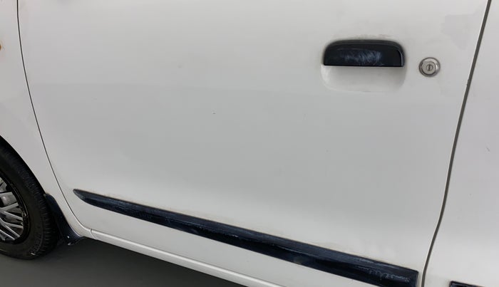 2018 Maruti Wagon R 1.0 LXI CNG, CNG, Manual, 86,869 km, Front passenger door - Slightly dented