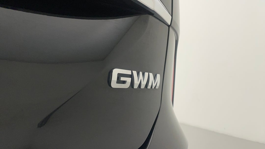 Badge (Boot Right Side)