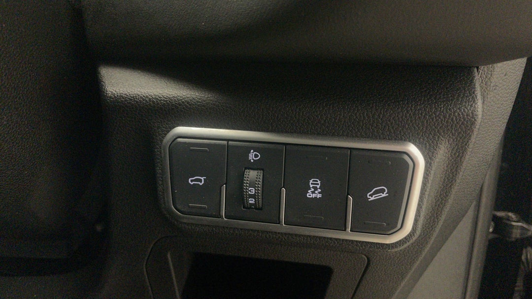 Utility Switches/Buttons