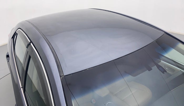 2015 Toyota Corolla Altis GL, Petrol, Manual, 79,321 km, Roof/Sunroof View