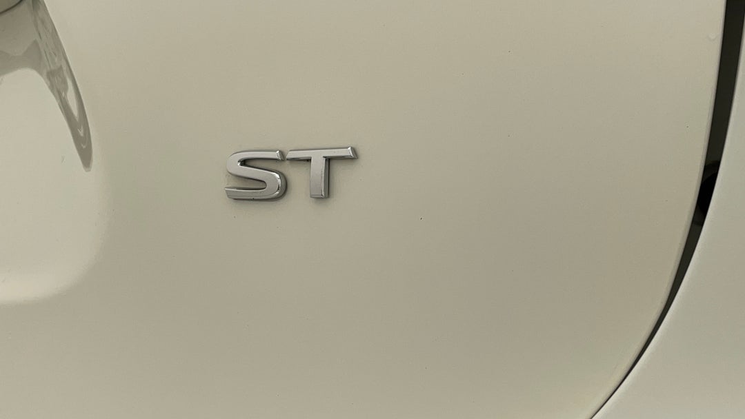 Badge (Boot Right Side)