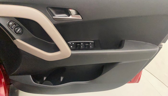 2017 Hyundai Creta SX PLUS 1.6 PETROL, Petrol, Manual, 20,273 km, Driver Side Door Panels Control