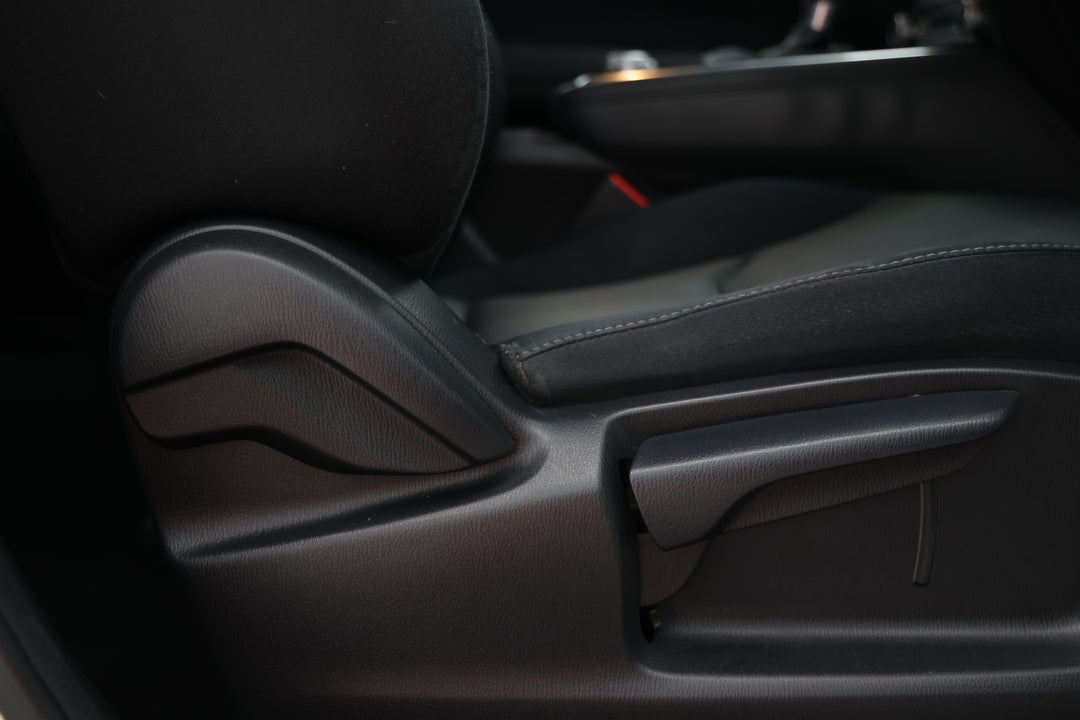 2021 Mazda CX-8 Sport (FWD), Automatic, 112783 km, Drivers Side Adjustment Panel