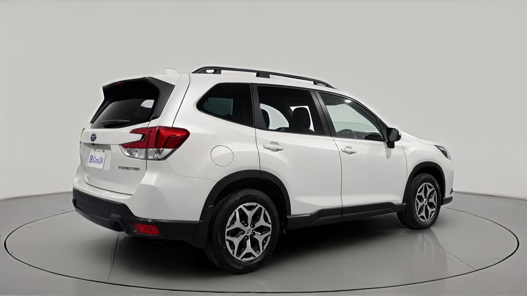 2023 Subaru Forester 2.5i (AWD), Automatic, 31892 km, Right Back Diagonal (45- Degree) View