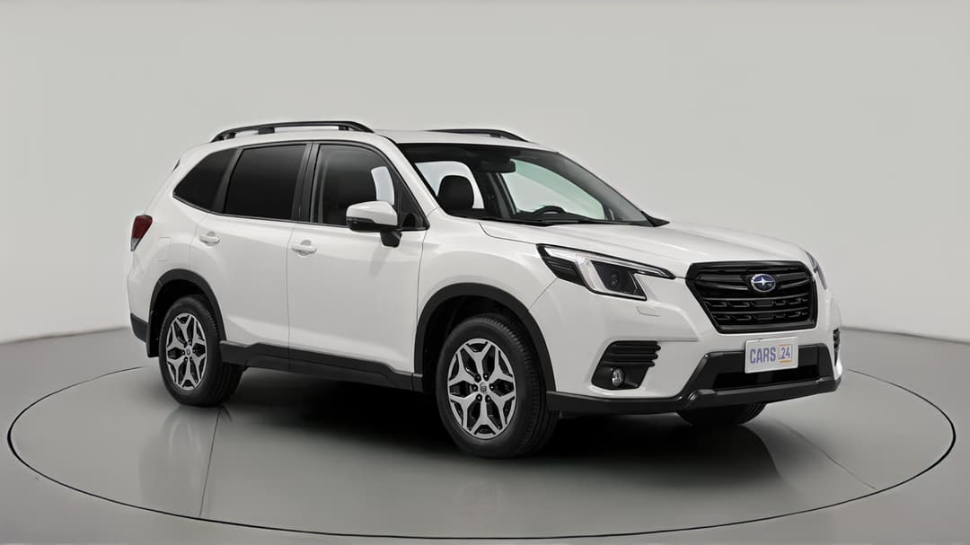 2023 Subaru Forester 2.5i (AWD), Automatic, 31892 km, Left Front Diagonal (45- Degree) View