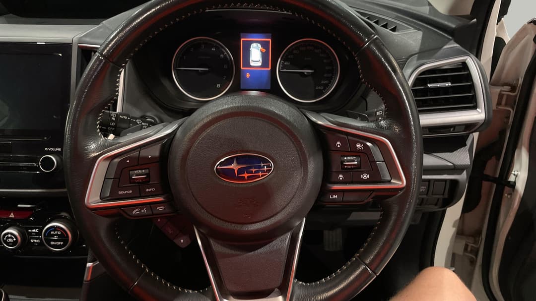2023 Subaru Forester 2.5i (AWD), Automatic, 31892 km, Steering Wheel Close-up