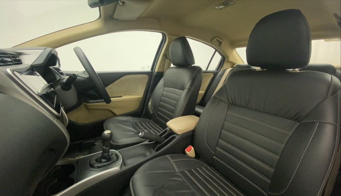 2018 Honda City 1.5L I-VTEC V MT, Petrol, Manual, 17,716 km, Right Side Front Door Cabin