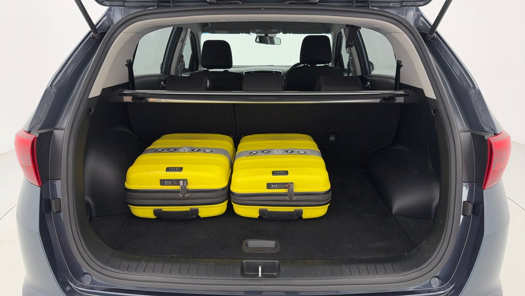 2017 Kia Sportage Si (FWD), Automatic, 109500 km, Boot Inside View with Luggage