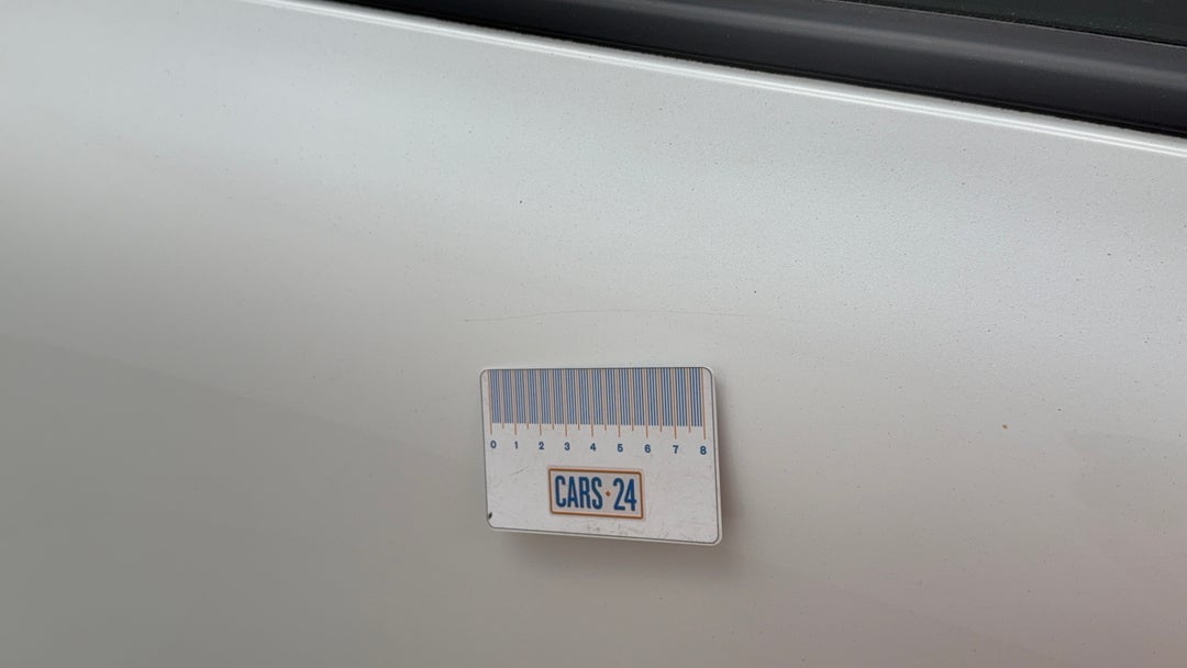 Doors Rear RHS Scratch