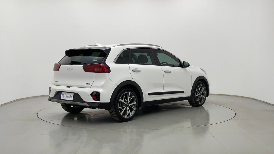 Right Back Diagonal (45- Degree) View